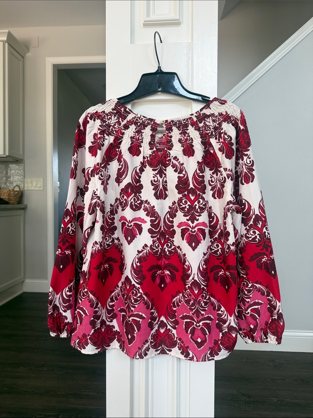 Talbots NWOT Red Pink Purple Floral Print Peasant Top M - Picture 7 of 9